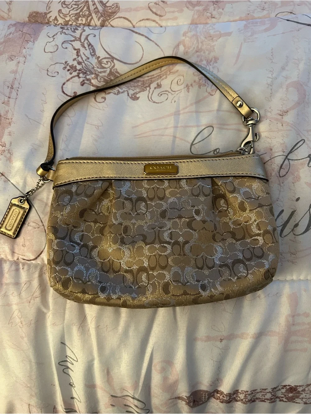 Coach Metallic Gold Signature Wristlet - Gold